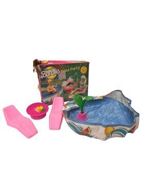Vintage 1987 Arco Barbie California Dream Pool Party Set 7762 Partially Complete